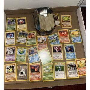 250+ Vintage WOTC pokemon card collection. rare, shadowless, 1st edition! dmg C8